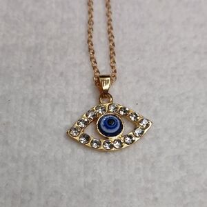 Vintage Gold Toned and Blue Center Eye Necklace